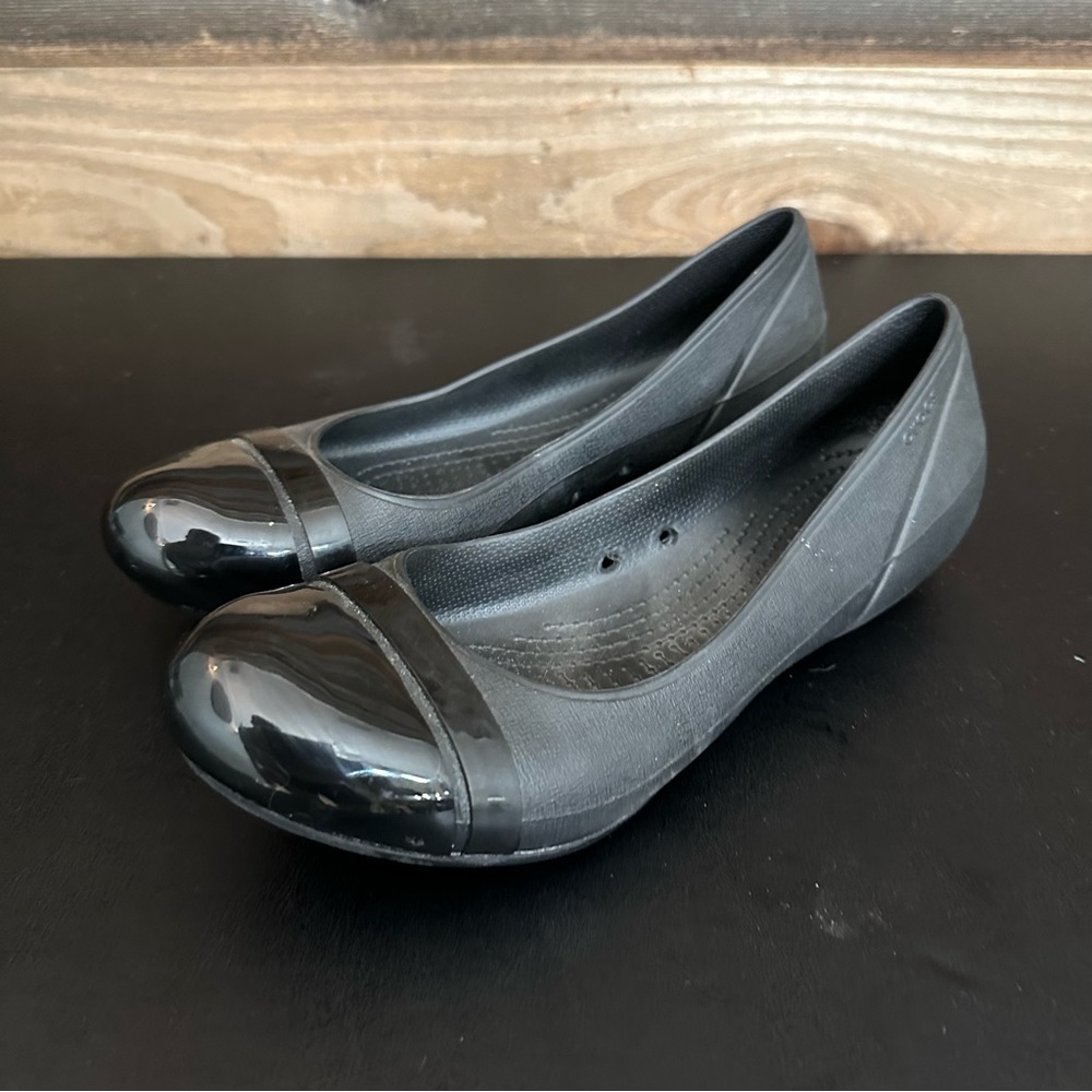 CROCS‎ Brynn Ballet Cap Toe Flats Womens Size 9 Black Slip On Career Shoes